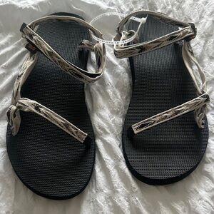 Stylish Black and Cream Women's Sandals